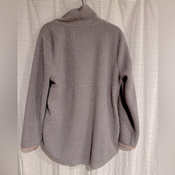 Entro Lavender Sherpa with Pink Detail - Picture 4 of 5